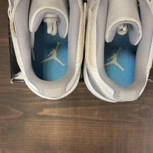 Jordan 11 Retro Low Cement Grey - Image 6