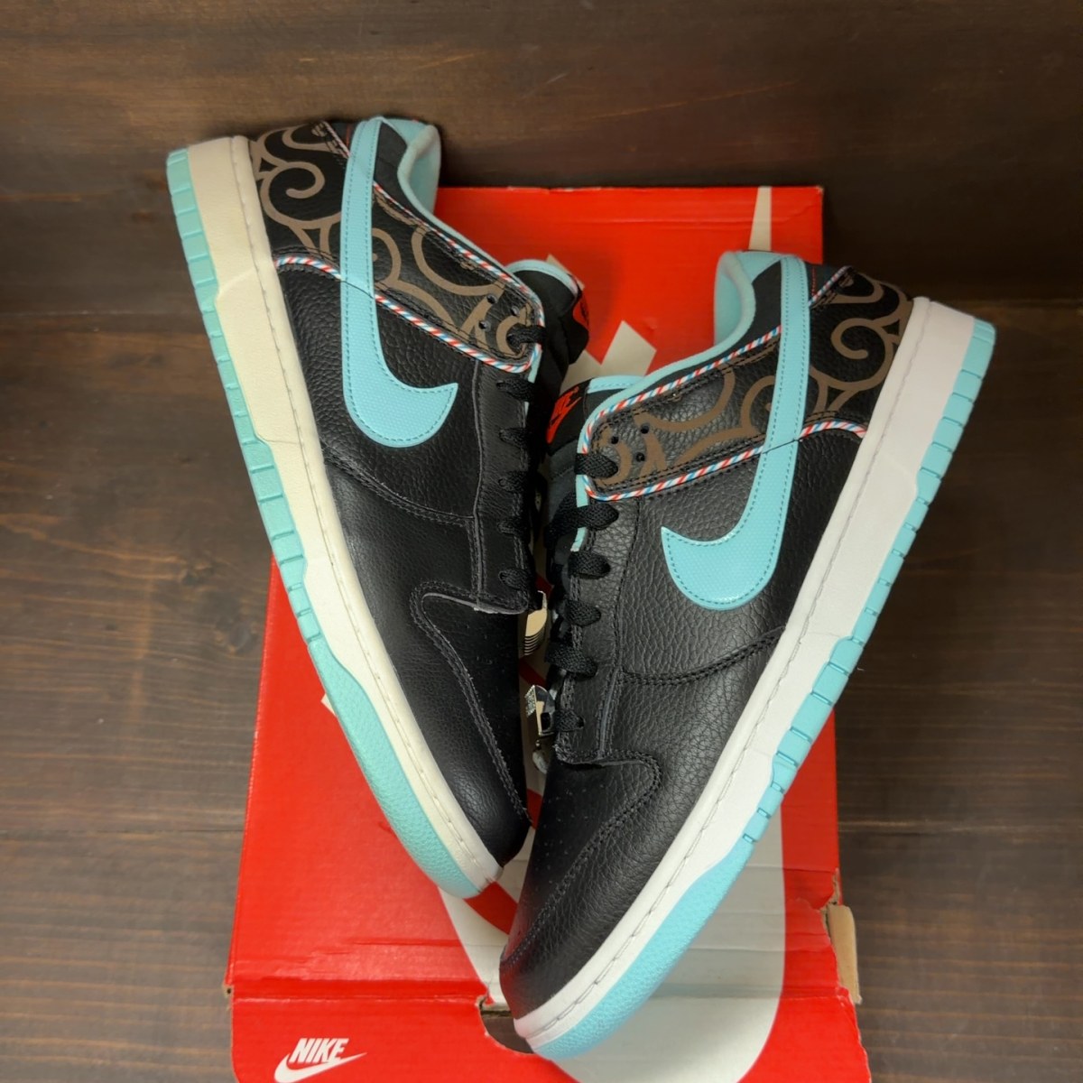 Nike Dunk Low SE Barber Shop Black Size 13 - Image 2