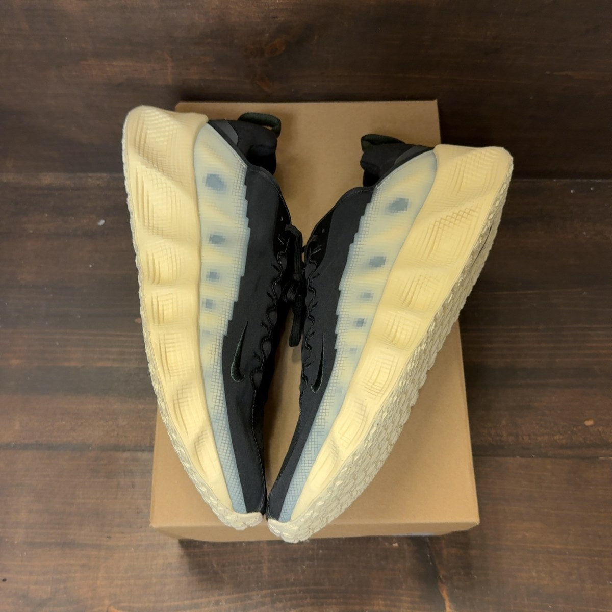 Nike Ava Rover Black Muslin Size 11.5 (Pre-Owned) - Image 2