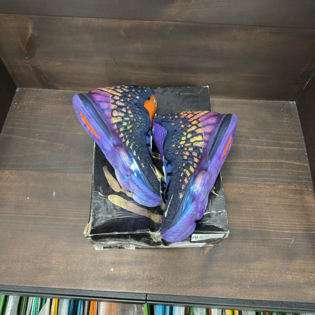 Nike LeBron 17 Monstars - Image 2