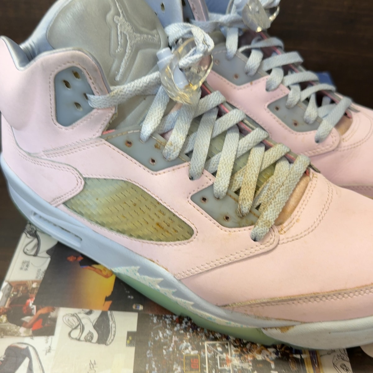 Jordan 5 Retro Easter (2022) - Image 8