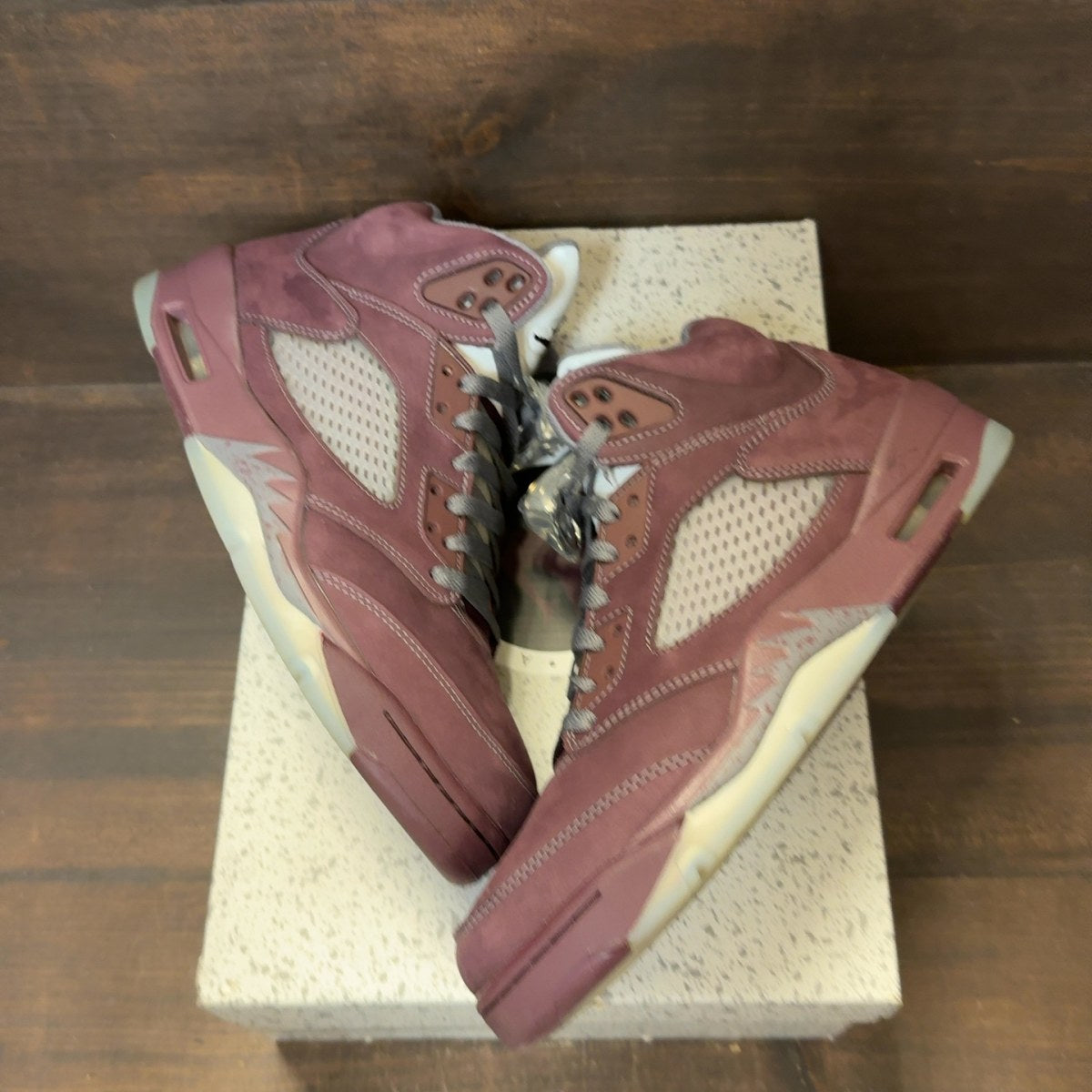 Jordan 5 Retro Burgundy (2023) - Image 2
