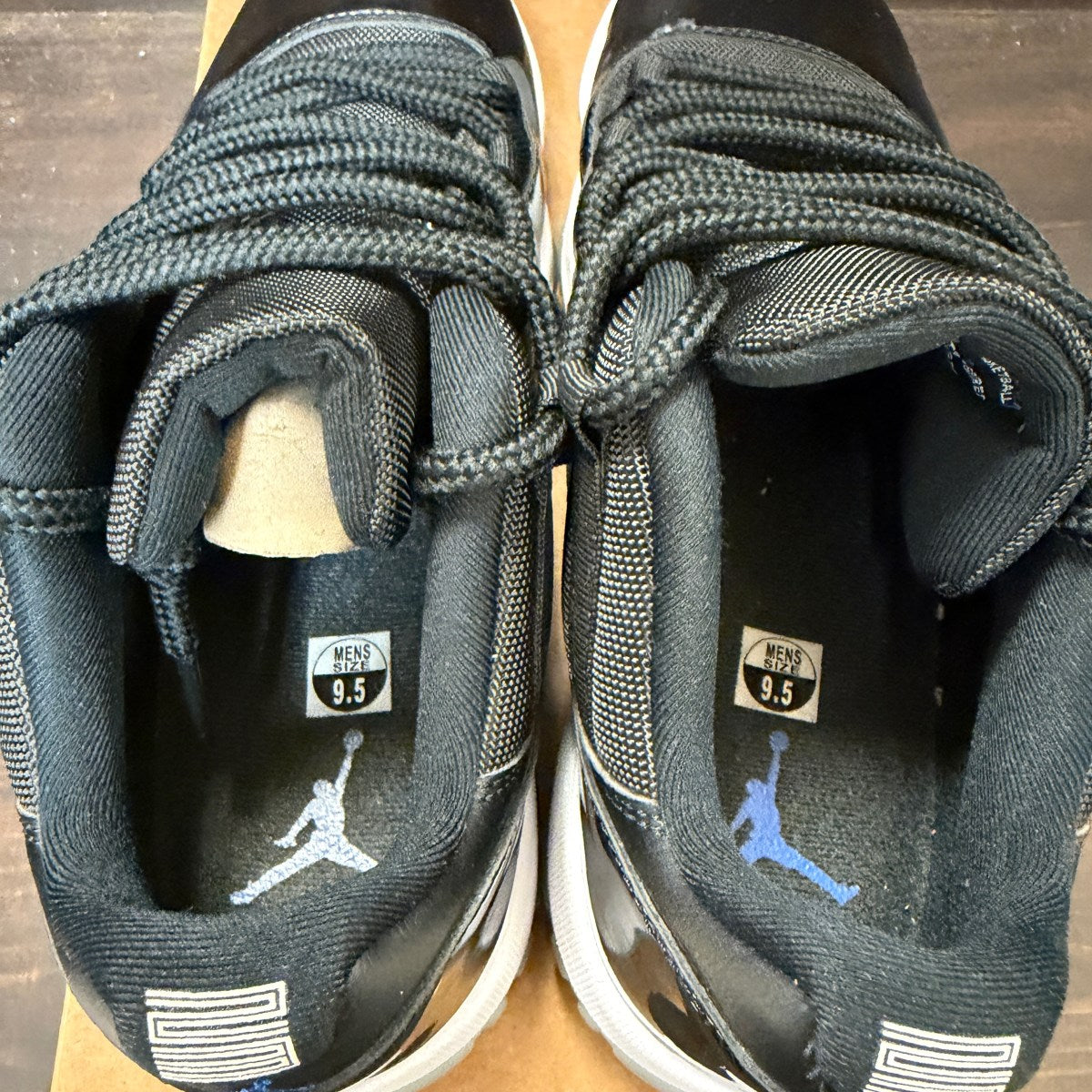 Jordan 11 Retro Low Space Jam Size 9.5 (Pre-Owned) - Image 5