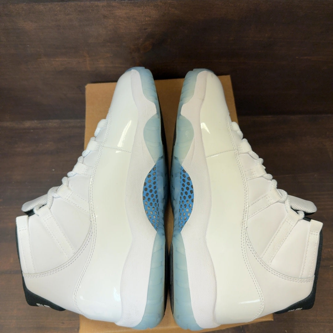 Jordan 11 Retro Legend Blue (2024) Size 10 (Pre-Owned) - Image 6