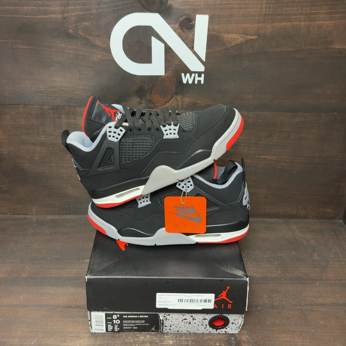 Jordan 4 Retro Bred (2019) - Image 1