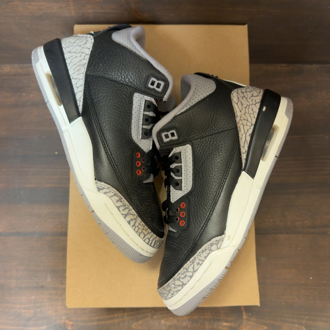 Jordan 3 Retro Black Cement (2024) (GS) Size 5.5Y (Pre-Owned) - Image 2