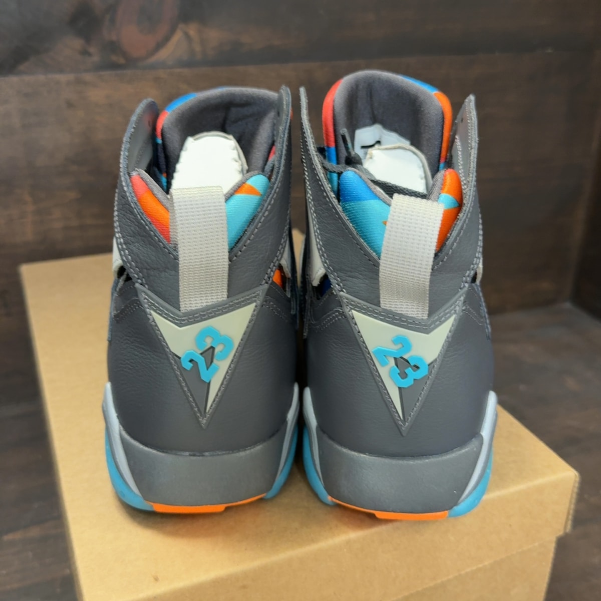 Jordan 7 Retro Barcelona Days Size 10.5 - Image 4