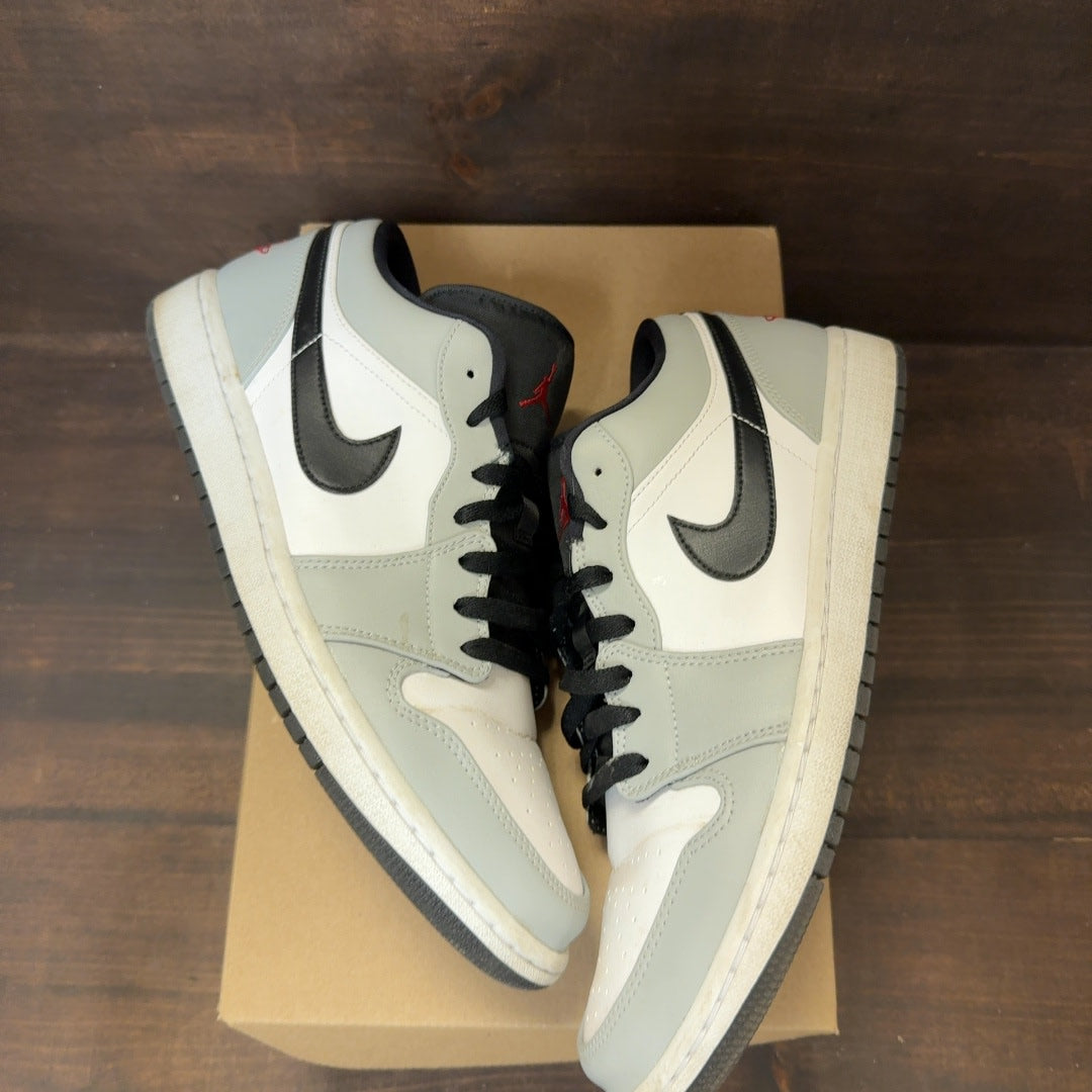Jordan 1 Low Light Smoke Grey Size 11 (Pre-Owned) - Image 2