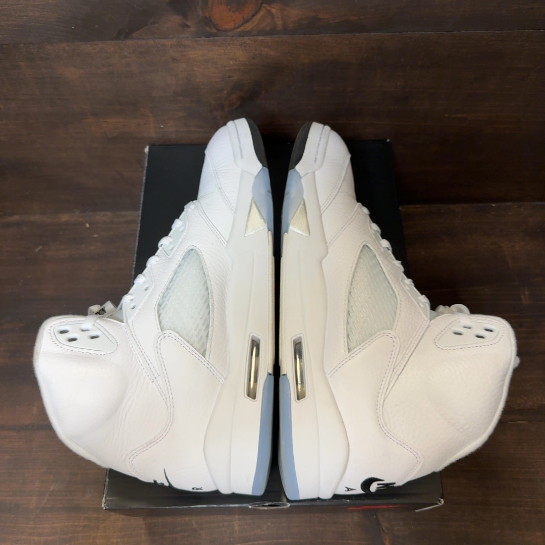 Jordan 5 Retro White Metallic (2026) - Image 5