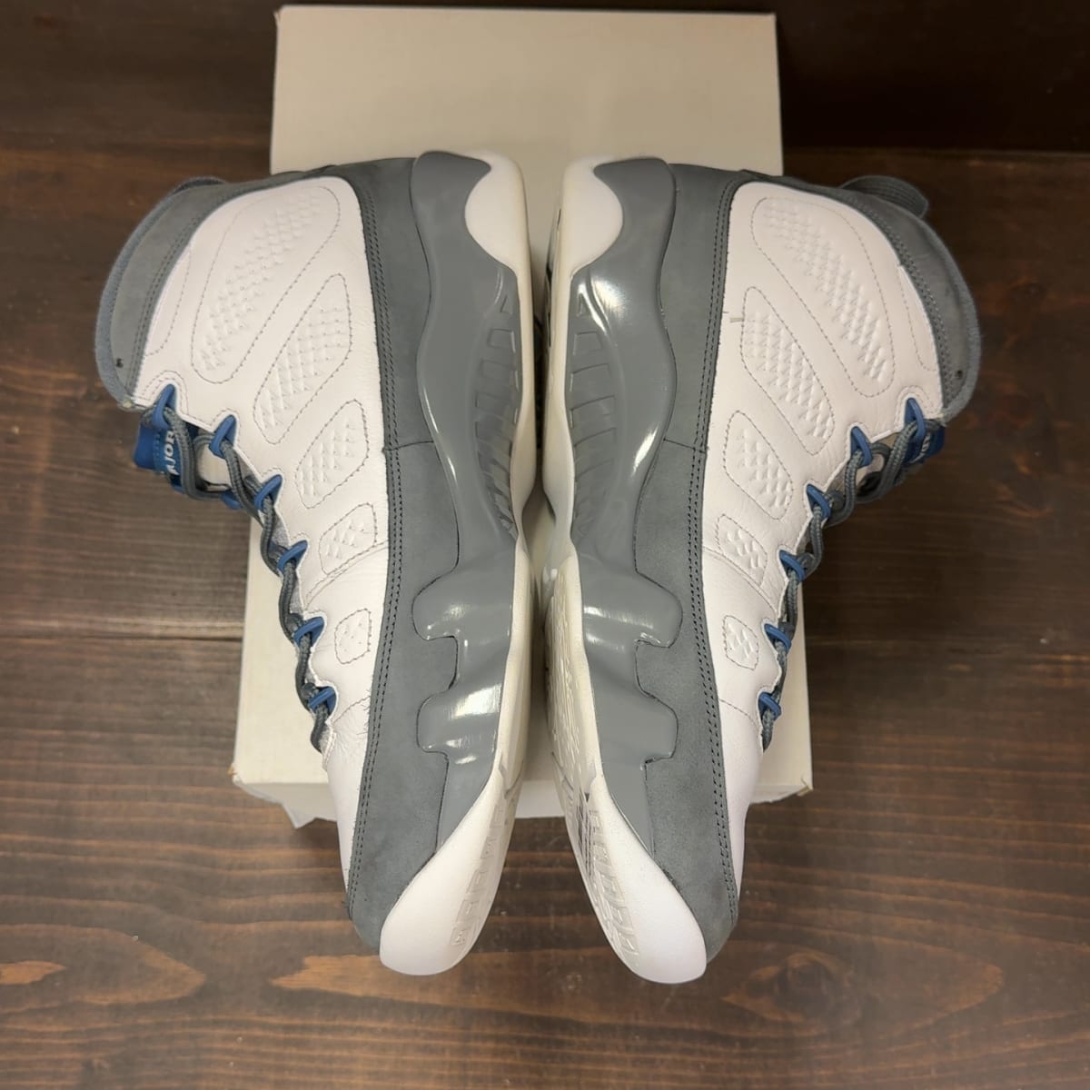 Jordan 9 Retro Flint Grey French Blue (2026) Size 11.5 (Pre-Owned) - aux