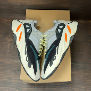 adidas Yeezy Boost 700 Wave Runner Size 8 (Pre-Owned) - Image 2