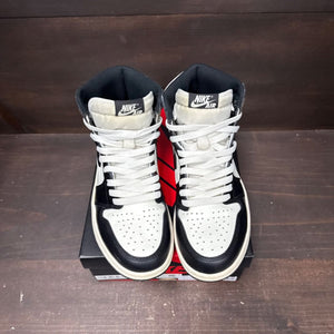 Jordan 1 Retro High Dark Mocha Size 8 (Pre-Owned) - back