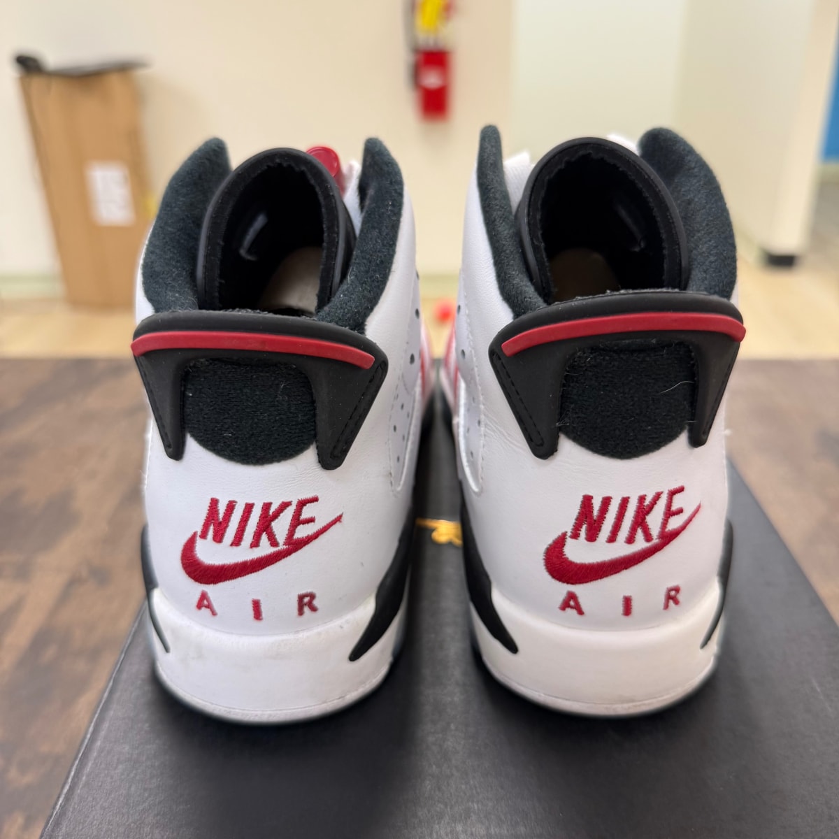 Jordan 6 Retro Carmine (2021) (GS) - Image 3