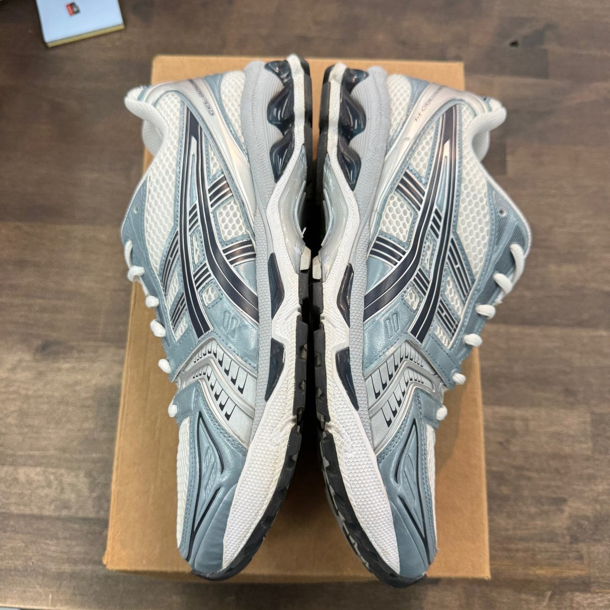 ASICS Gel-Kayano 14 White Fjord Grey Size 10 (Pre-Owned) - Image 5