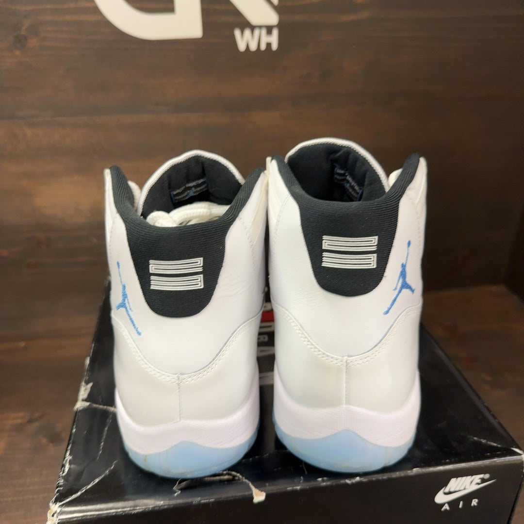 Jordan 11 Retro Legend Blue (2024) Size 12 (Pre-Owned)