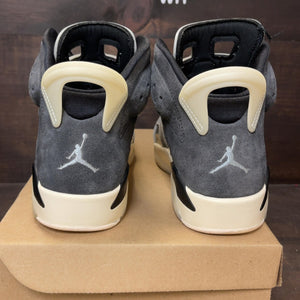 Jordan 6 Retro Tech Chrome (Women's) Size 8.5W (Pre-Owned) - Image 5
