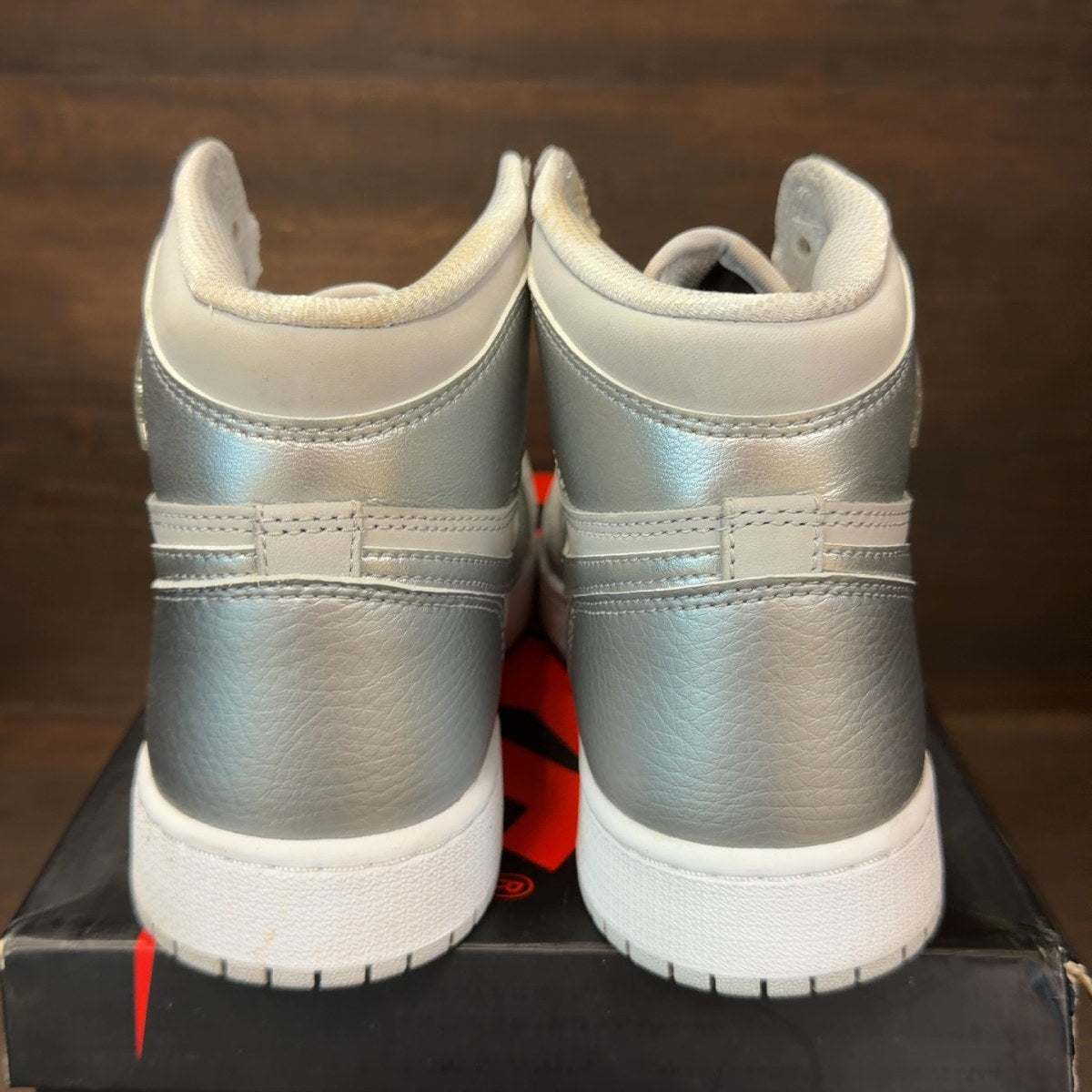 Jordan 1 Retro High CO Japan Neutral Grey (GS) - Image 5