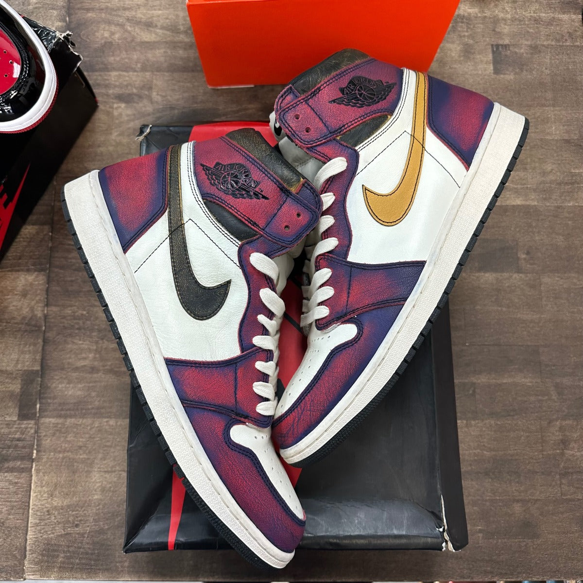 Jordan 1 Retro High OG Defiant SB LA to Chicago - Image 1