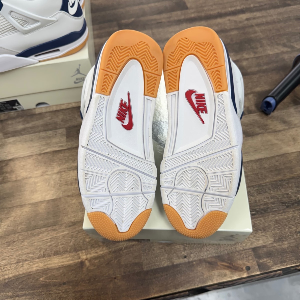 Jordan 4 Retro SB Navy - Image 5
