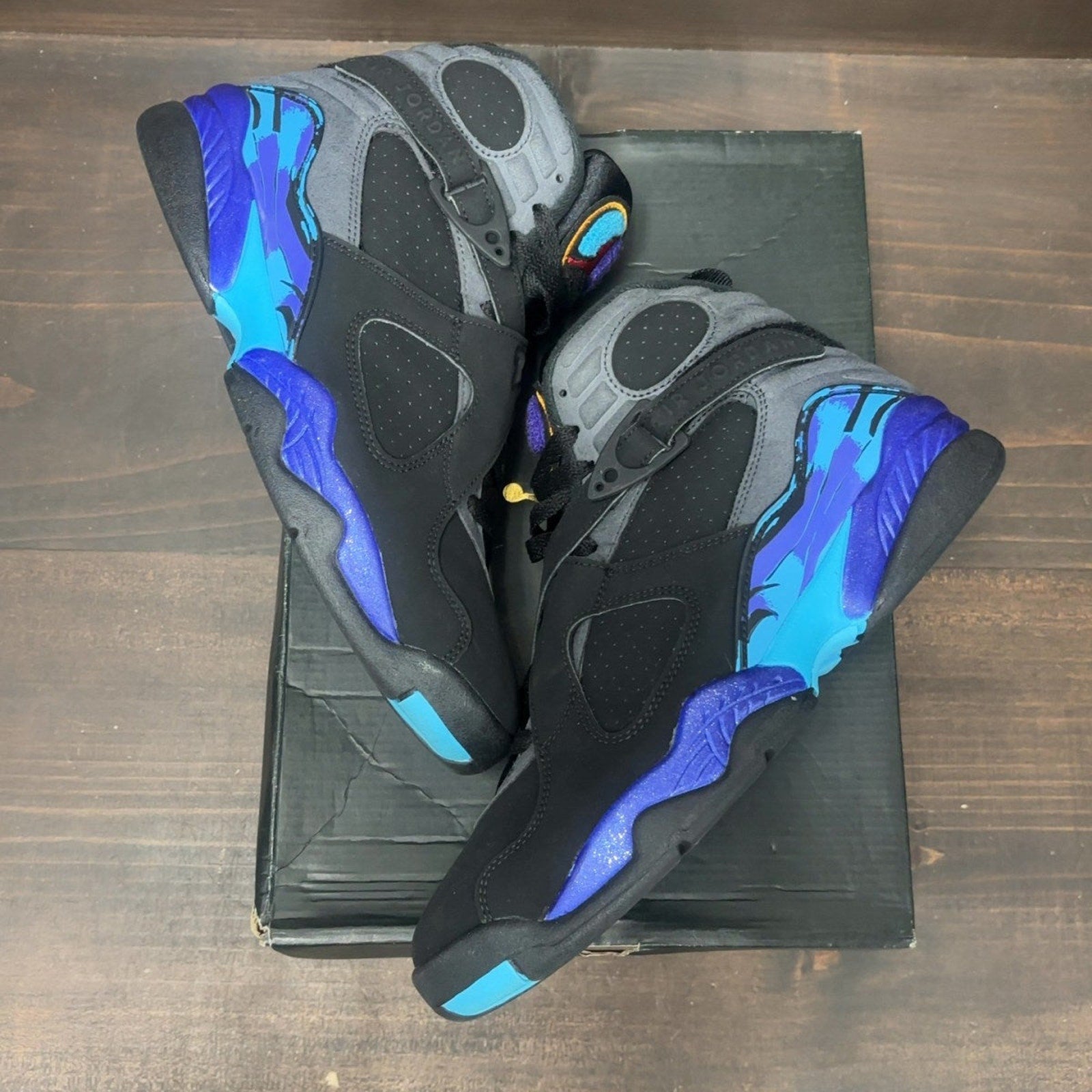Jordan 8 Retro Aqua (2015) Size 8 (Pre-Owned)
