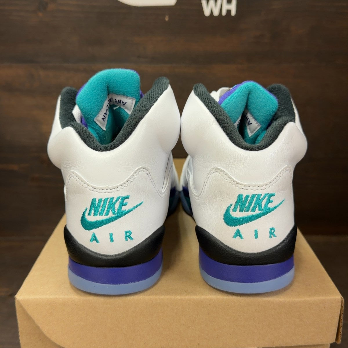 Jordan 5 Retro Grape (2025) (GS) Size 5Y - Image 5