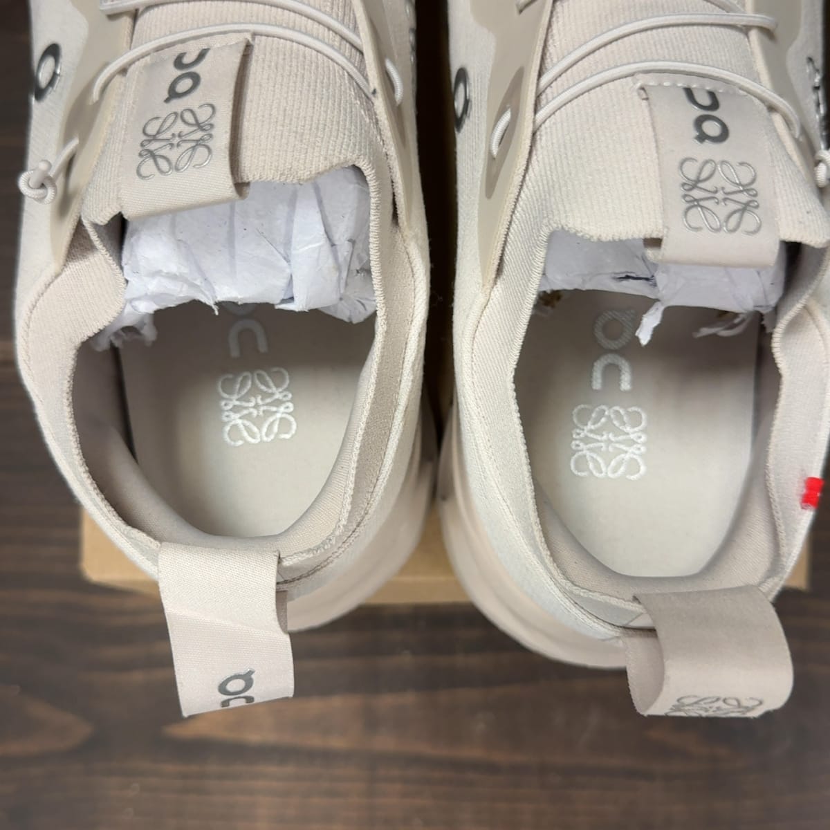 On Running Cloudtilt Loewe Sand Size 12 (Pre-Owned) - aux