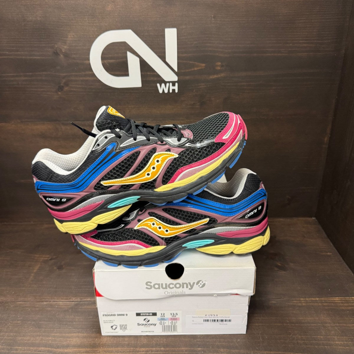 Saucony ProGrid Omni 9 Black Multi - Image 1