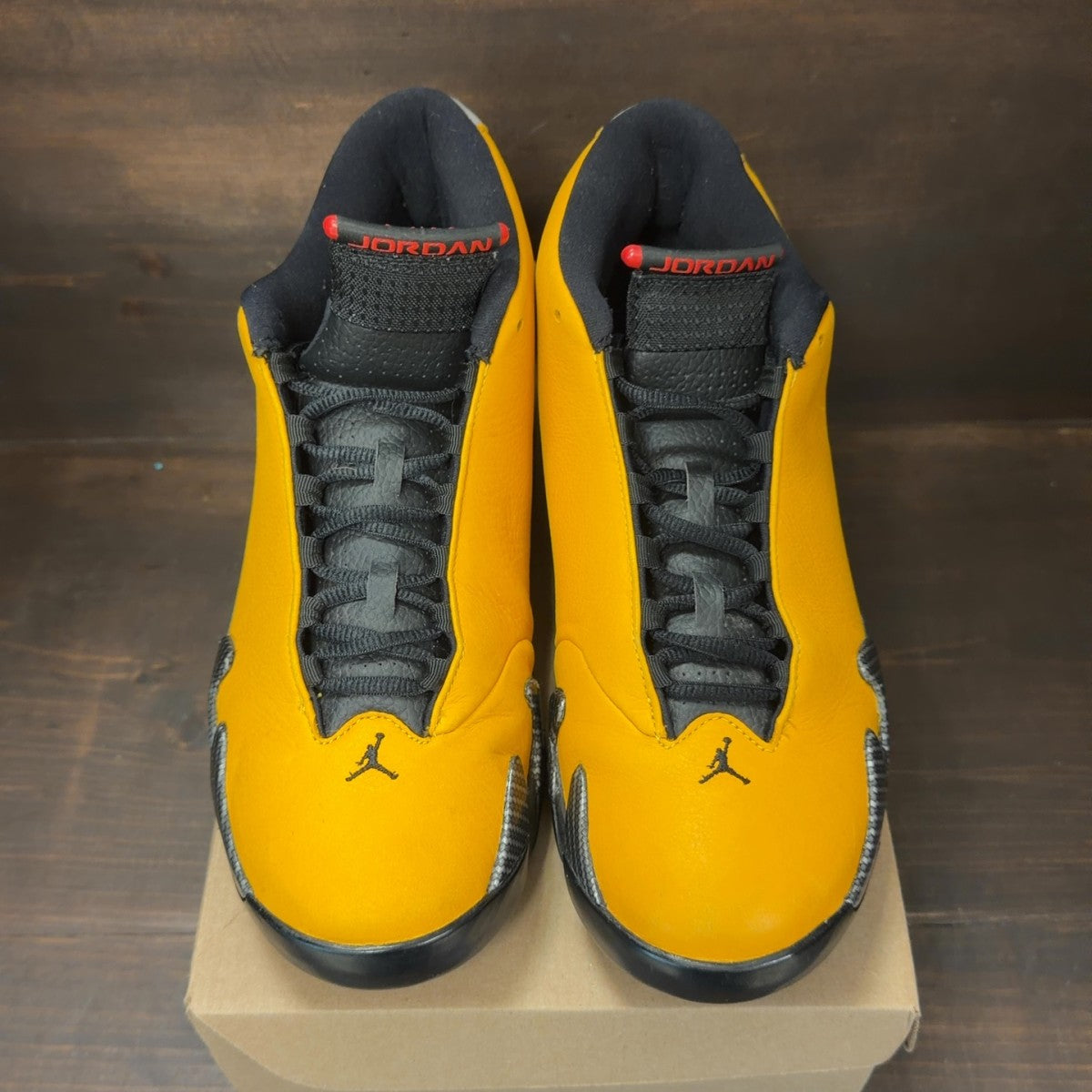 Jordan 14 Retro University Gold Size 10.5 (Pre-Owned) - Image 3