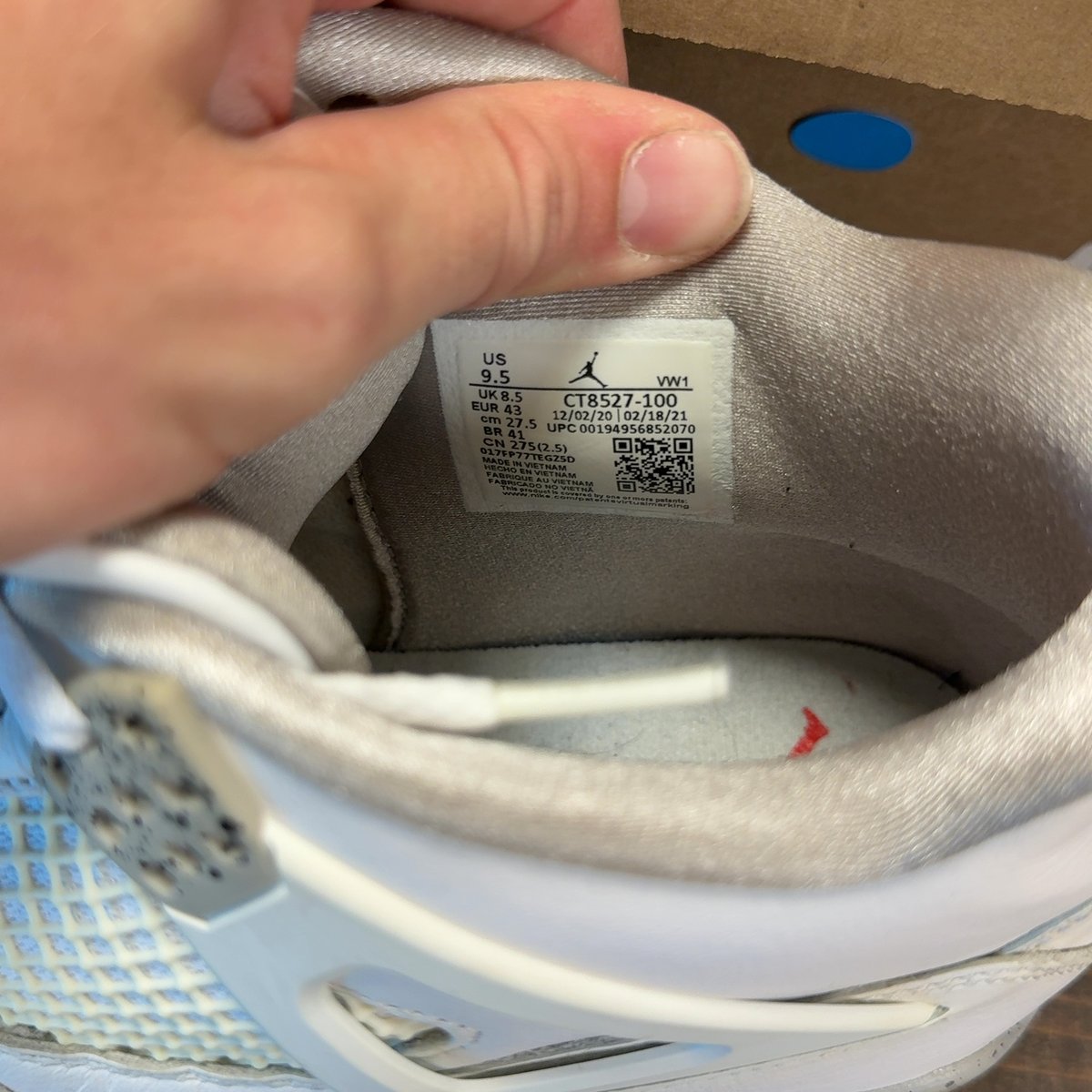 Jordan 4 Retro White Oreo (2021) Size 9.5 (Pre-Owned) - aux