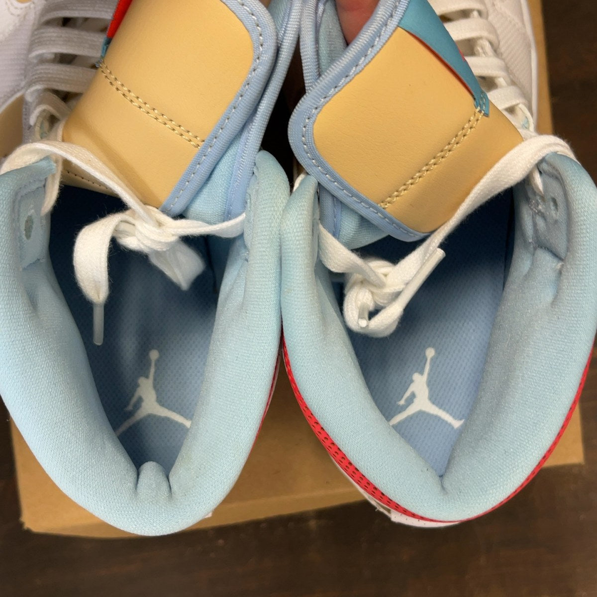 Jordan 1 Mid SE Sesame (Women's) Size 8.5W (Pre-Owned) - Image 6