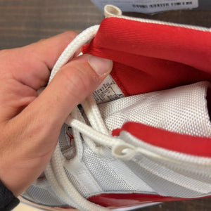 Jordan 11 Retro Cherry (2022) Size 9 (Pre-Owned) - aux