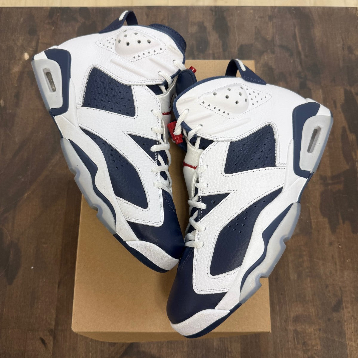 Jordan 6 Retro Olympic (2024) Size 10.5 (Pre-Owned) - Image 1