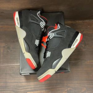 Jordan 4 Retro Bred (2019) - Image 2