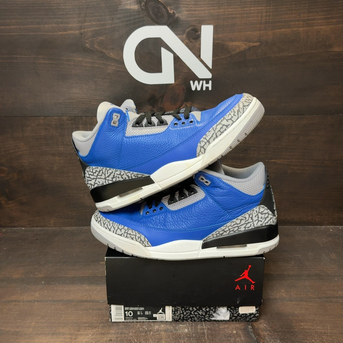 Jordan 3 Retro Varsity Royal Cement - Image 1