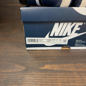 Jordan 1 Retro High OG Midnight Navy Size 11.5 (Pre-Owned)