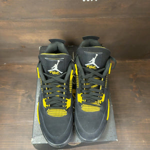 Jordan 4 Retro Thunder (2023) - Image 3