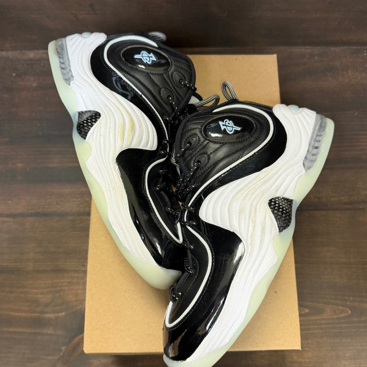 Nike Air Penny 2 Black Patent Football Grey Size 8.5 (Pre-Owned) - Image 2