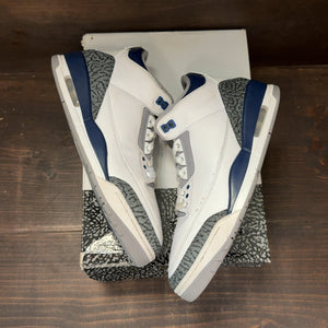 Jordan 3 Retro Midnight Navy Size 9 (Pre-Owned) - back
