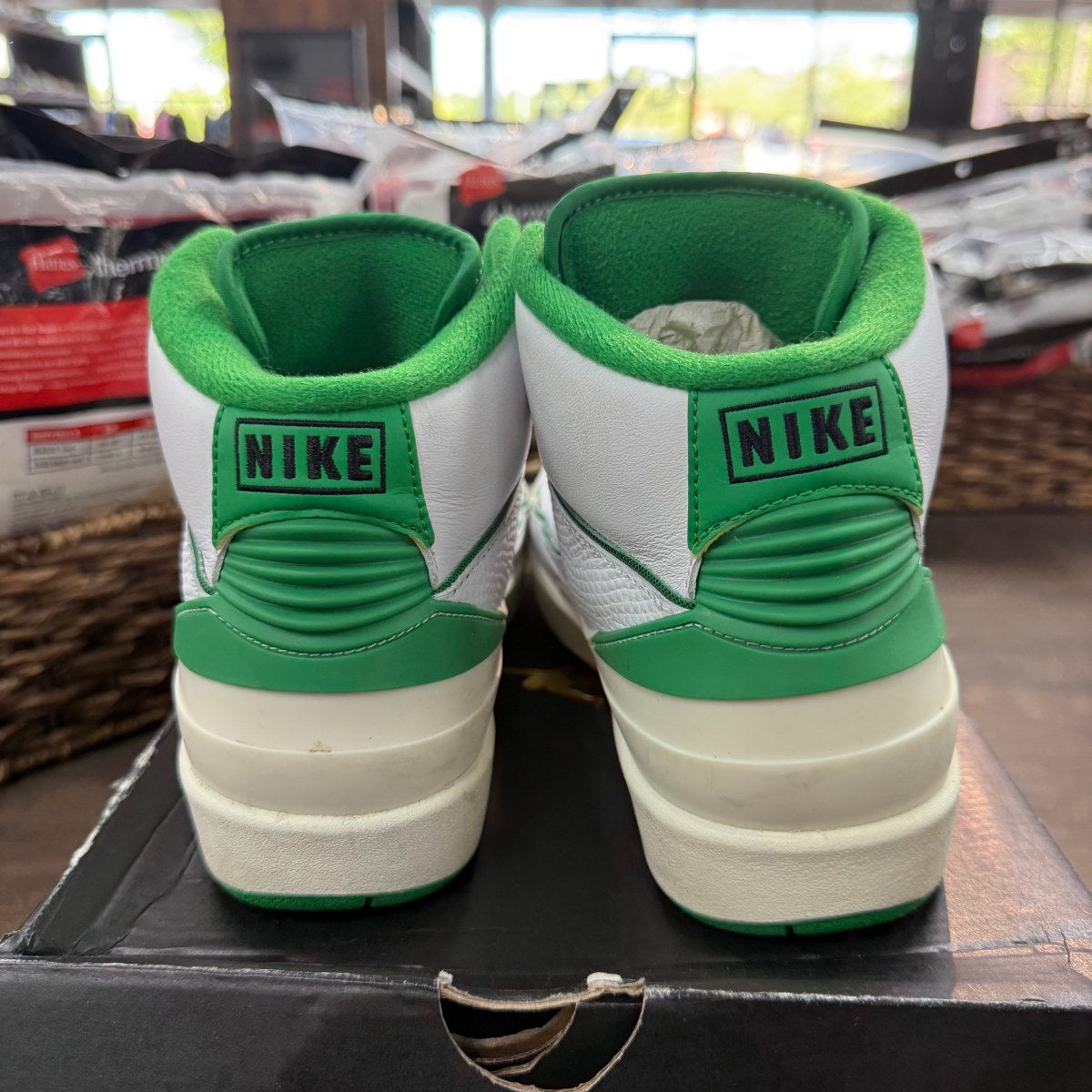 Jordan 2 Retro Lucky Green (GS) - Image 4