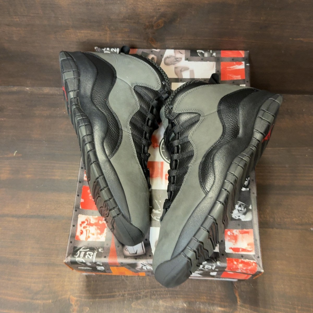 Jordan 10 Retro Shadow (2025) - Image 2