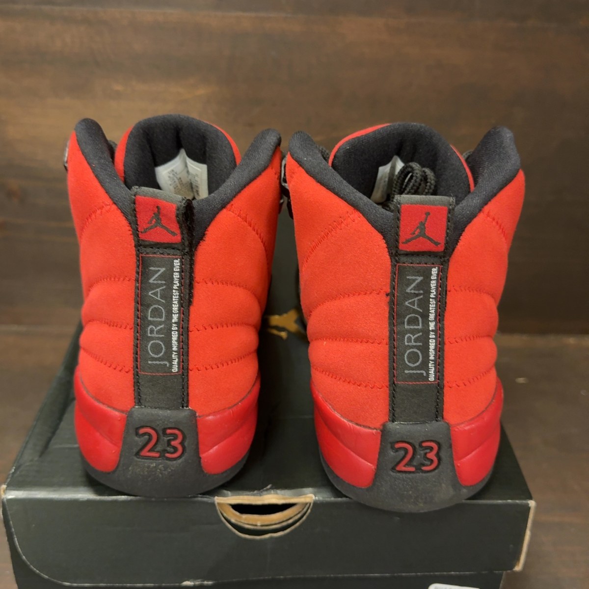 Jordan 12 Retro Reverse Flu Game (GS) Size 5.5Y (Pre-Owned) - aux
