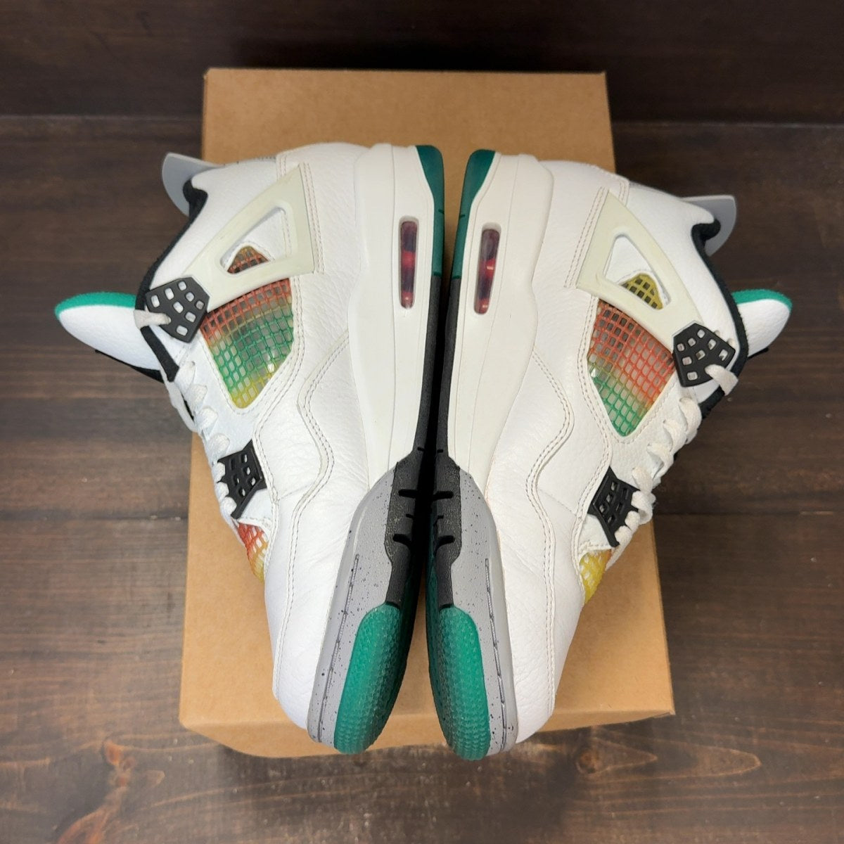 Jordan 4 Retro Lucid Green Rasta (Women's) Size 10W (Pre-Owned) - Image 4