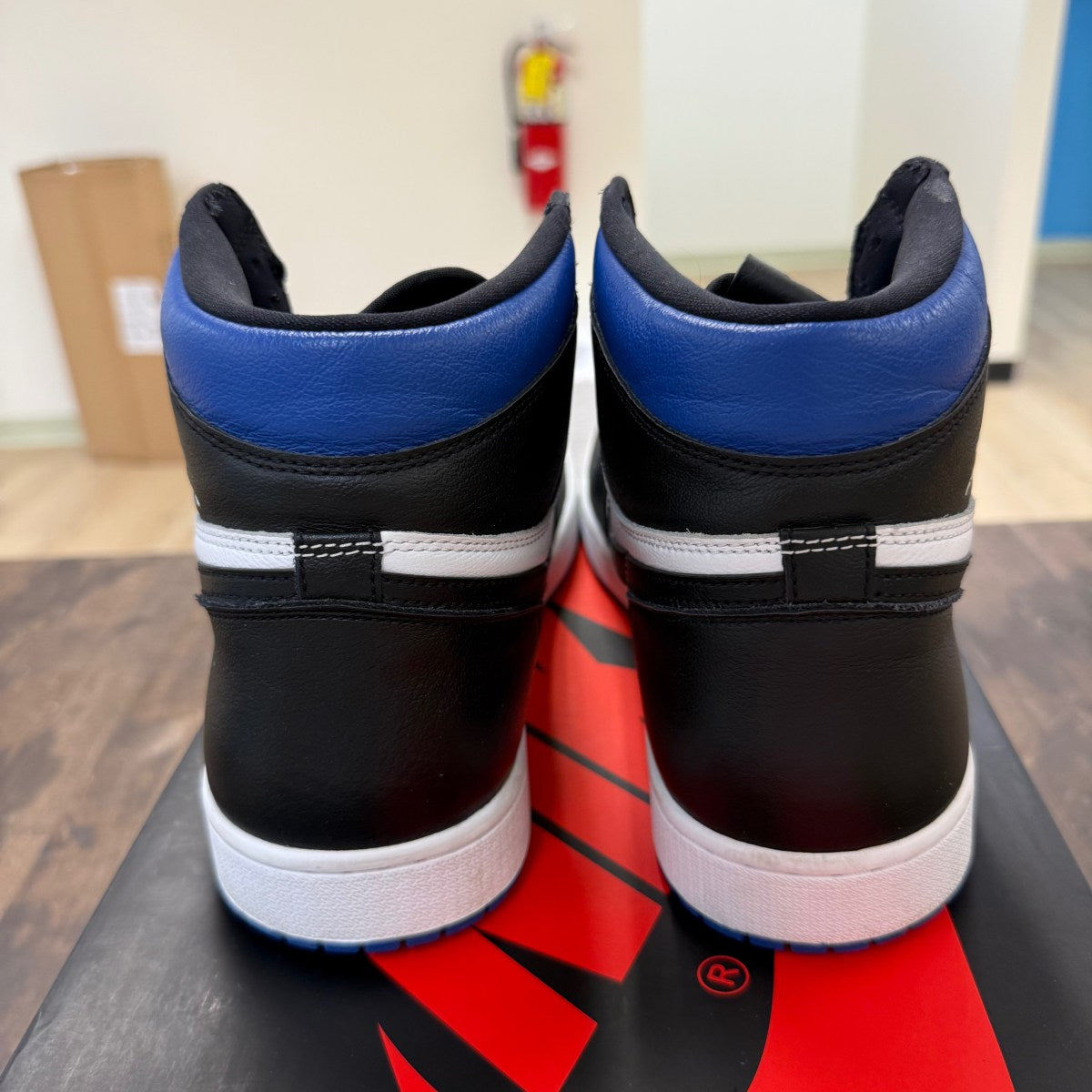 Jordan 1 Retro High Royal Toe - Image 3