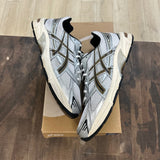 ASICS Gel-1130 White Clay Canyon Size 12 (Pre-Owned) - Image 1