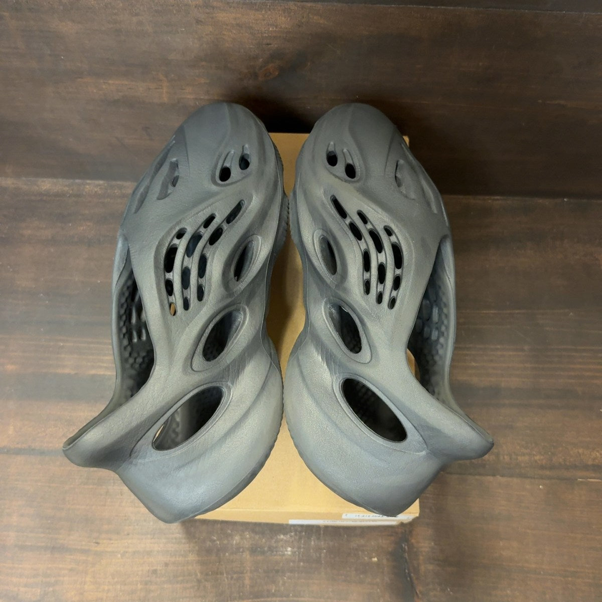adidas Yeezy Foam RNR Onyx - Image 7