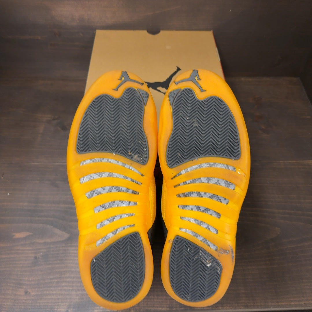Jordan 12 Retro Black University Gold Size 11 (Pre-Owned)