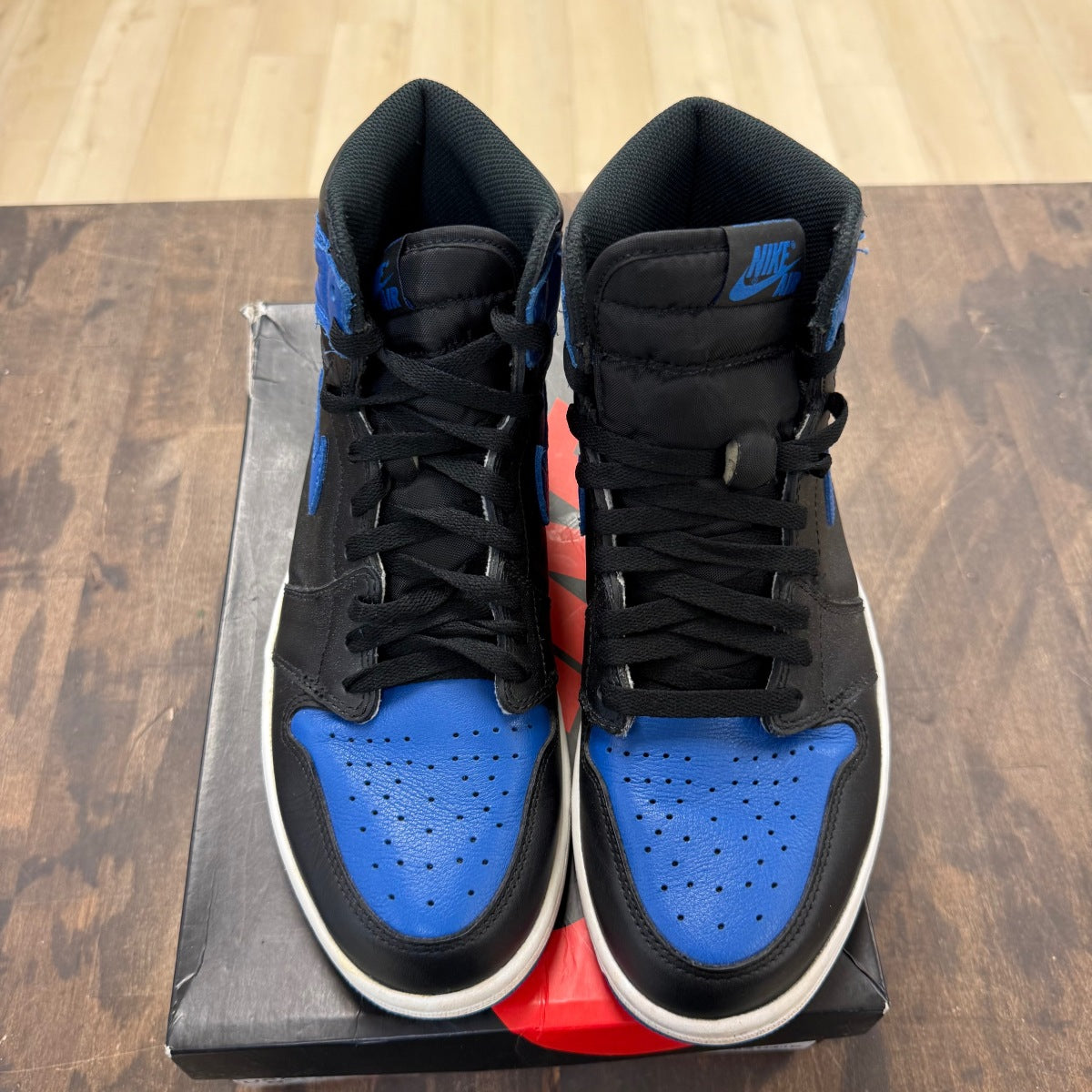 Jordan 1 Retro Royal (2017) - Image 2