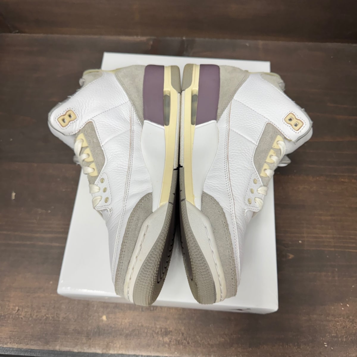 Jordan 3 Retro SP A Ma Maniére (Women's) - Image 4