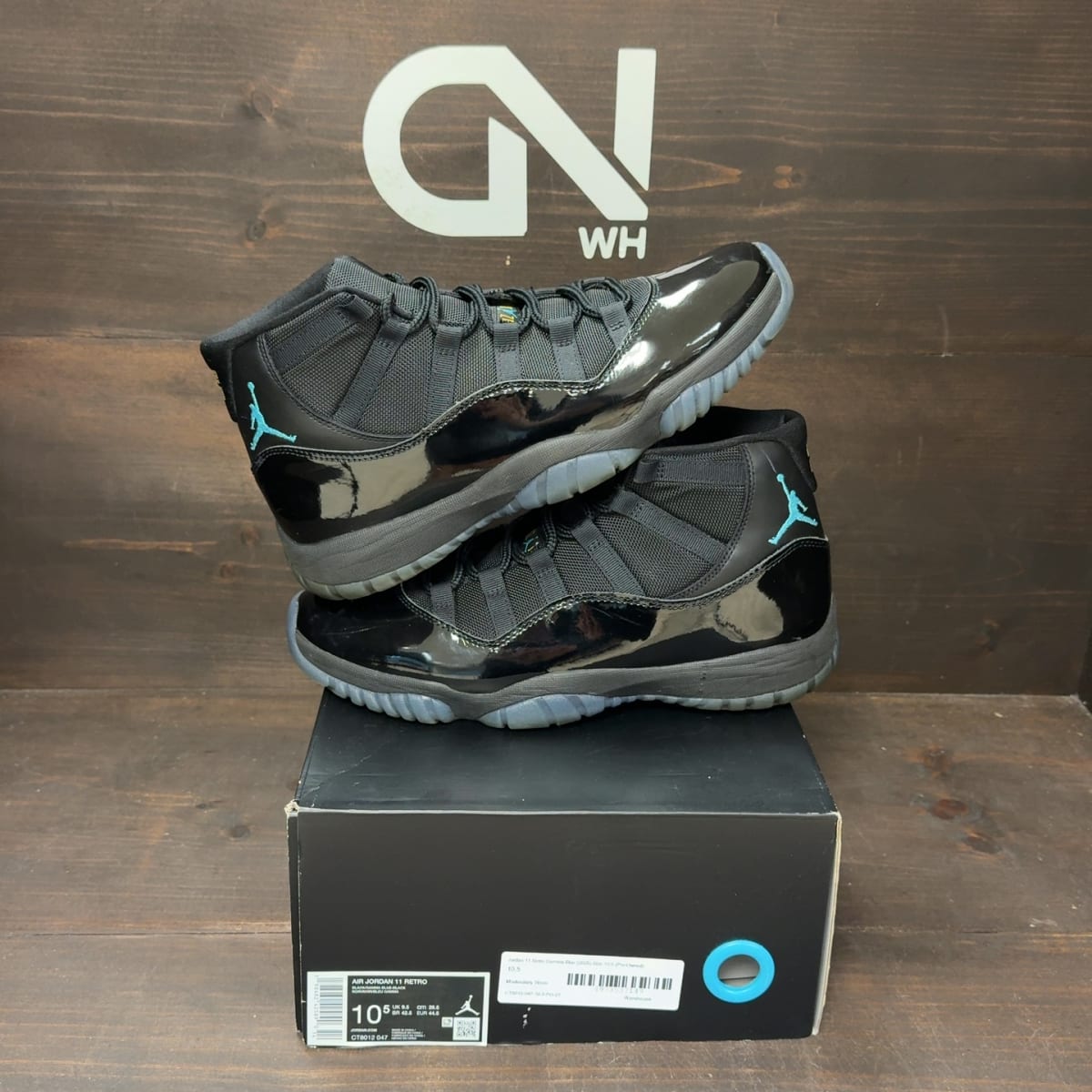 Jordan 11 Retro Gamma Blue (2025) Size 10.5 (Pre-Owned) - front