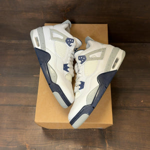 Jordan 4 Retro Midnight Navy (GS) Size 7Y (Pre-Owned) - Image 2